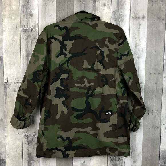 Nike SB Flex Camo Jacket Size Medium NWT - Picture 2 of 8